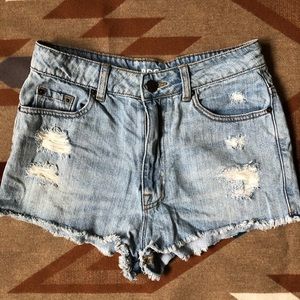 FINAL LISTING - High Waisted Jean Shorts